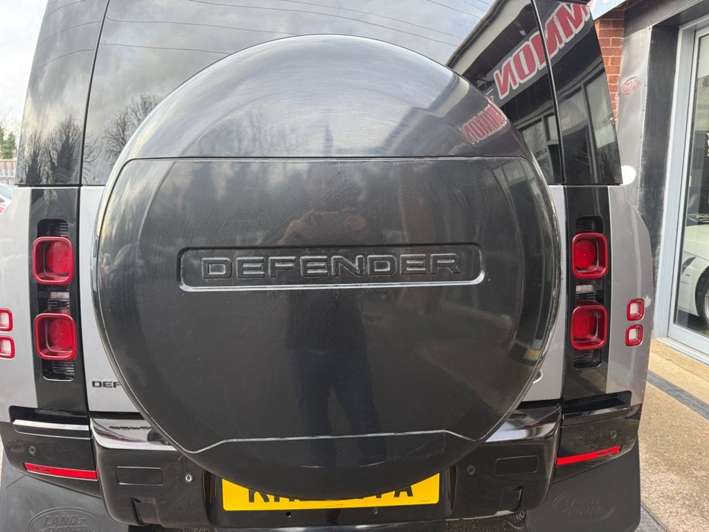 Used Land Rover Defender 2021 for sale - 77394294: Photo 15