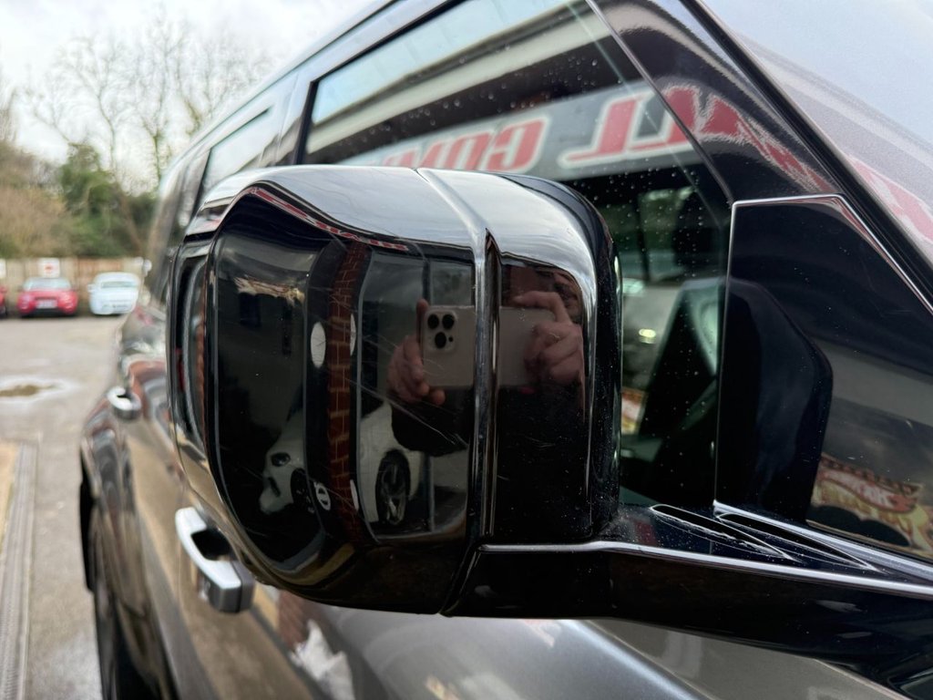 Used Land Rover Defender 2021 for sale - 77394294: Photo 17