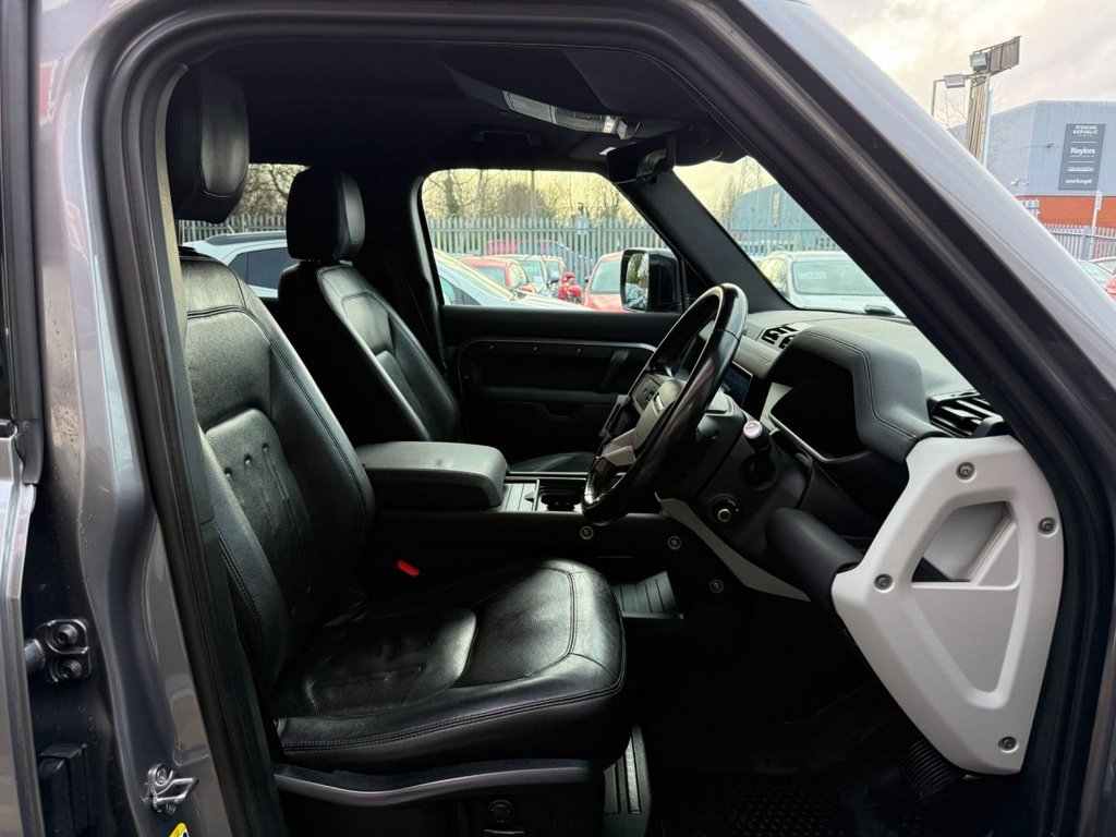 Used Land Rover Defender 2021 for sale - 77394294: Photo 19