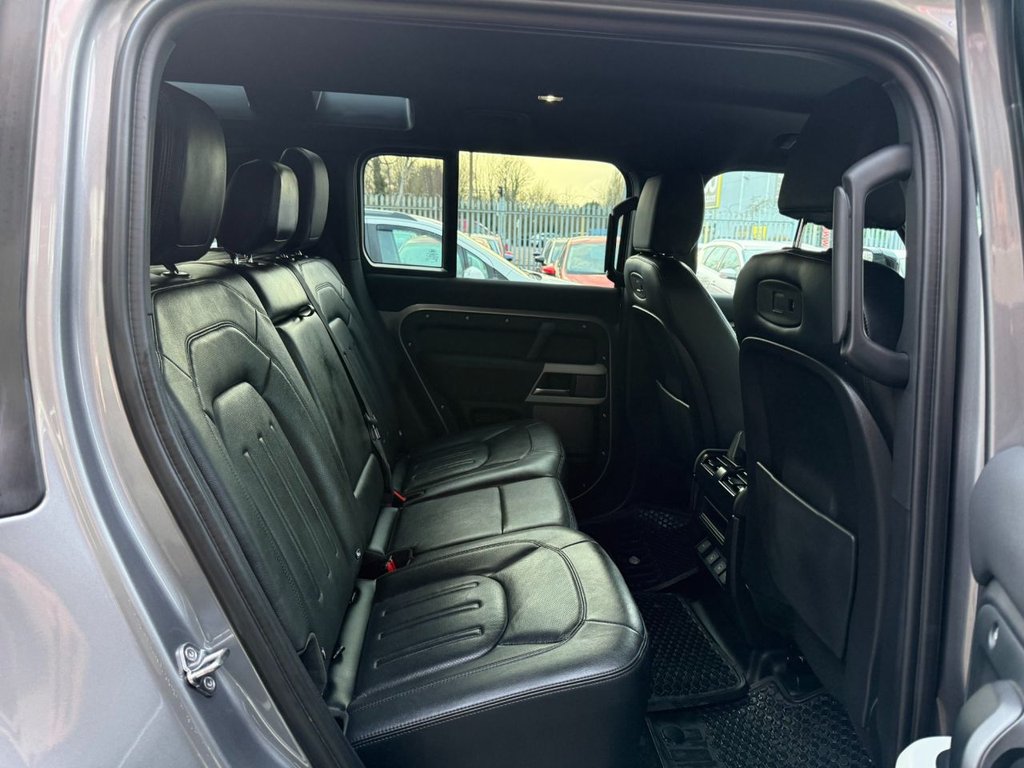 Used Land Rover Defender 2021 for sale - 77394294: Photo 30