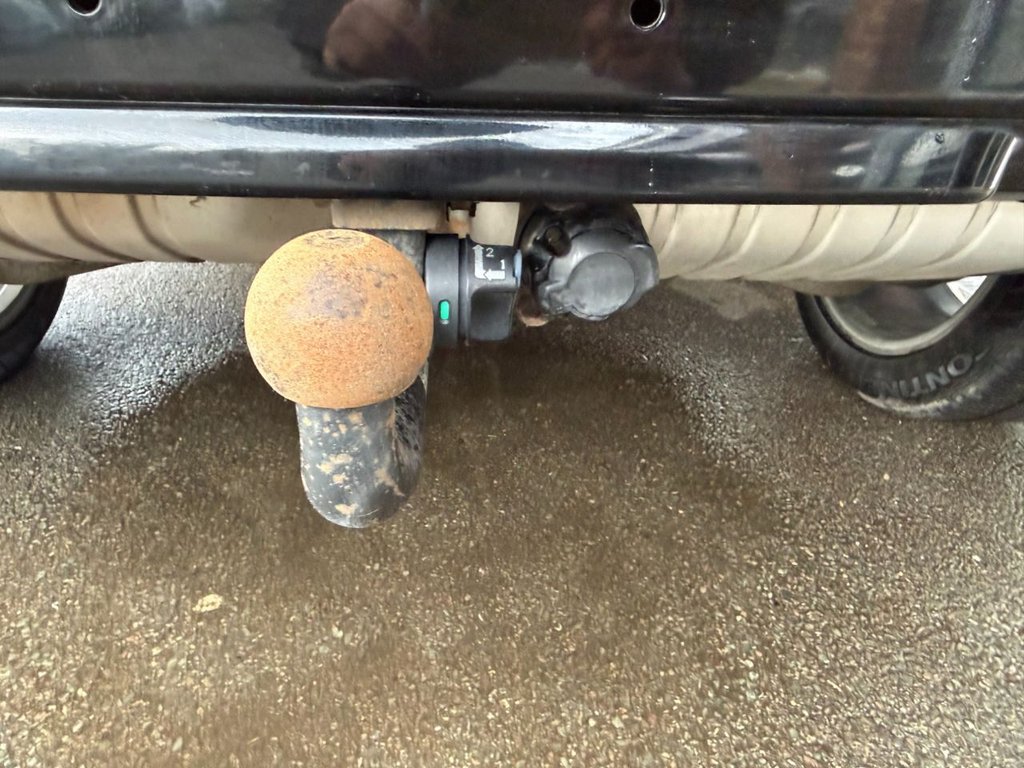 Used Land Rover Defender 2021 for sale - 77394294: Photo 42