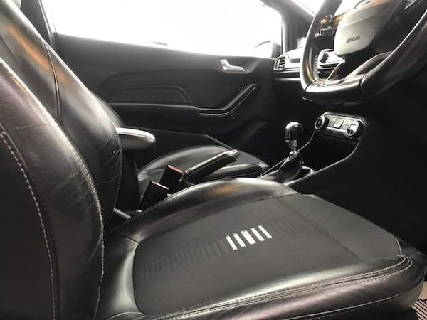 Used Ford Fiesta 2018 for sale - 75005204: Photo 15