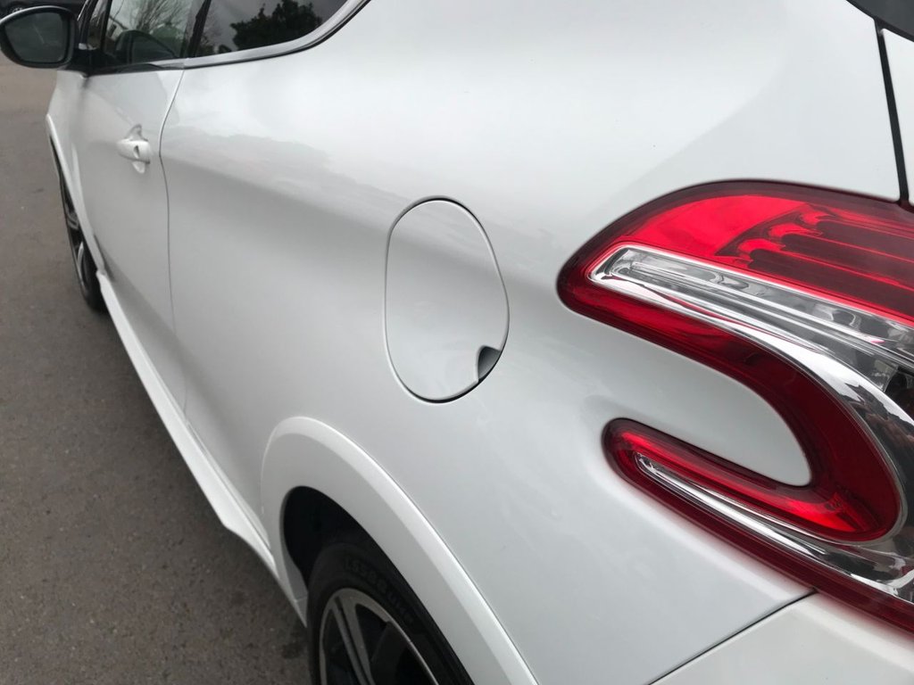 Used Peugeot 208 2015 for sale - 78068825: Photo 8