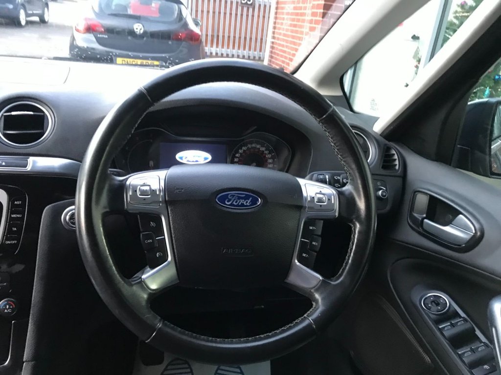 Used Ford S-Max 2010 for sale - 76640531: Photo 14