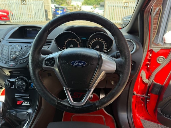 Used Ford Fiesta 2016 for sale - 75630675: Photo 21