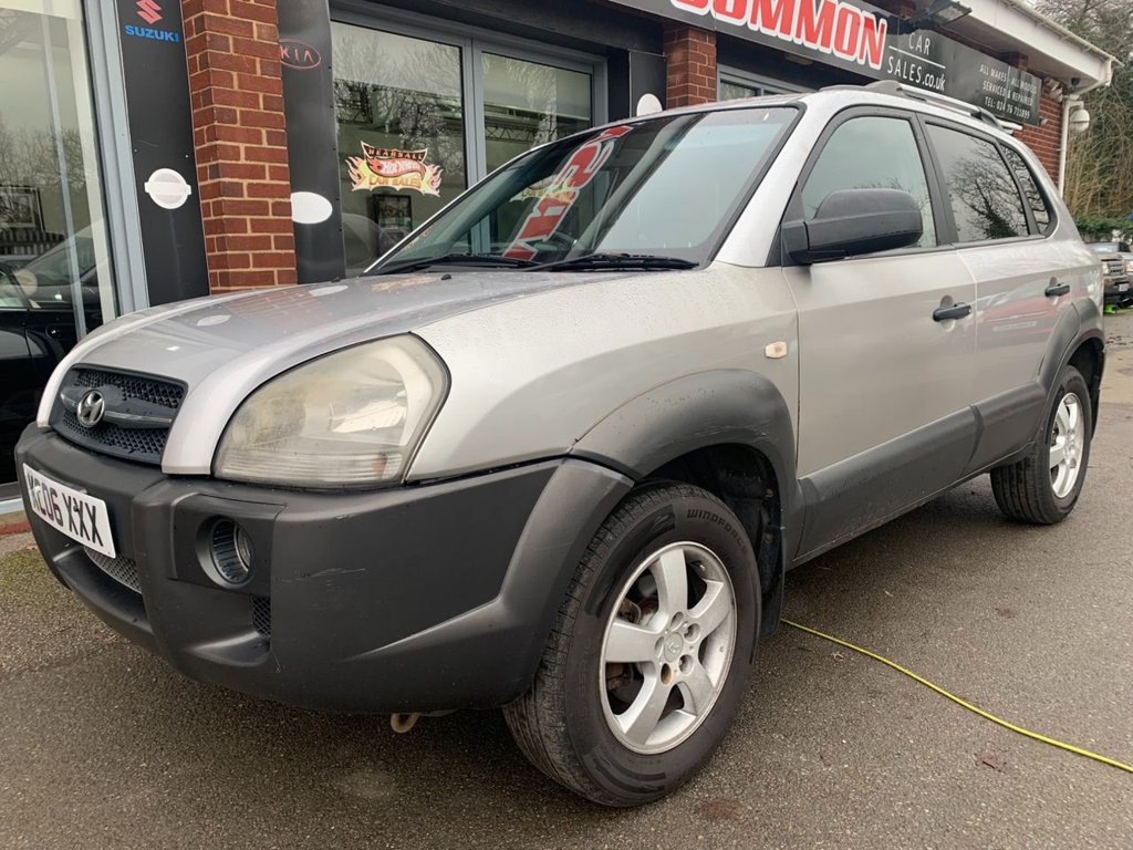 Used Hyundai TUCSON 2006 for sale - 76640537: Photo 2