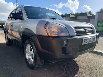 Used Hyundai TUCSON 2006 for sale - 76640537: Photo