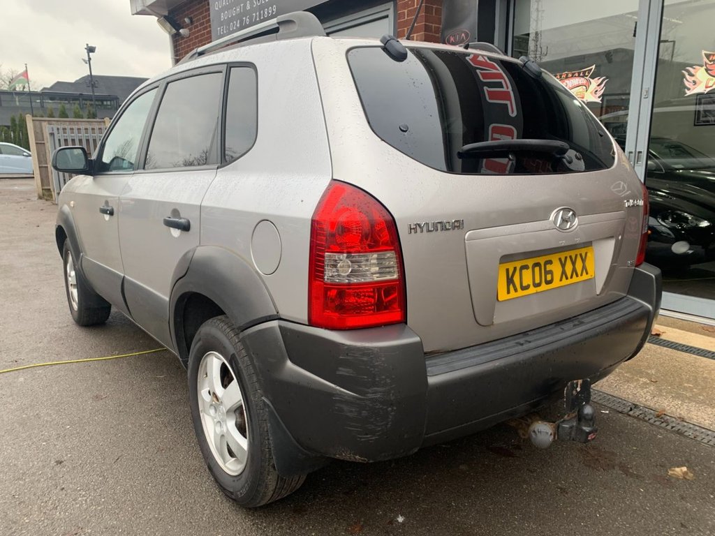 Used Hyundai TUCSON 2006 for sale - 76640537: Photo 9