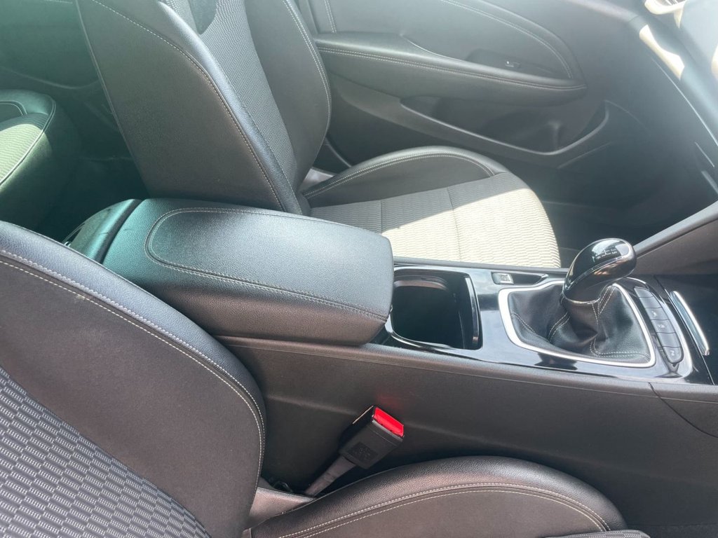 Used Vauxhall Insignia 2018 for sale - 76640540: Photo 16