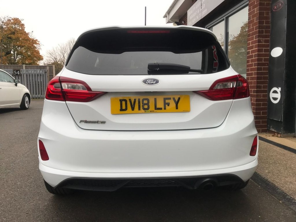 Used Ford Fiesta 2018 for sale - 76640557: Photo 10