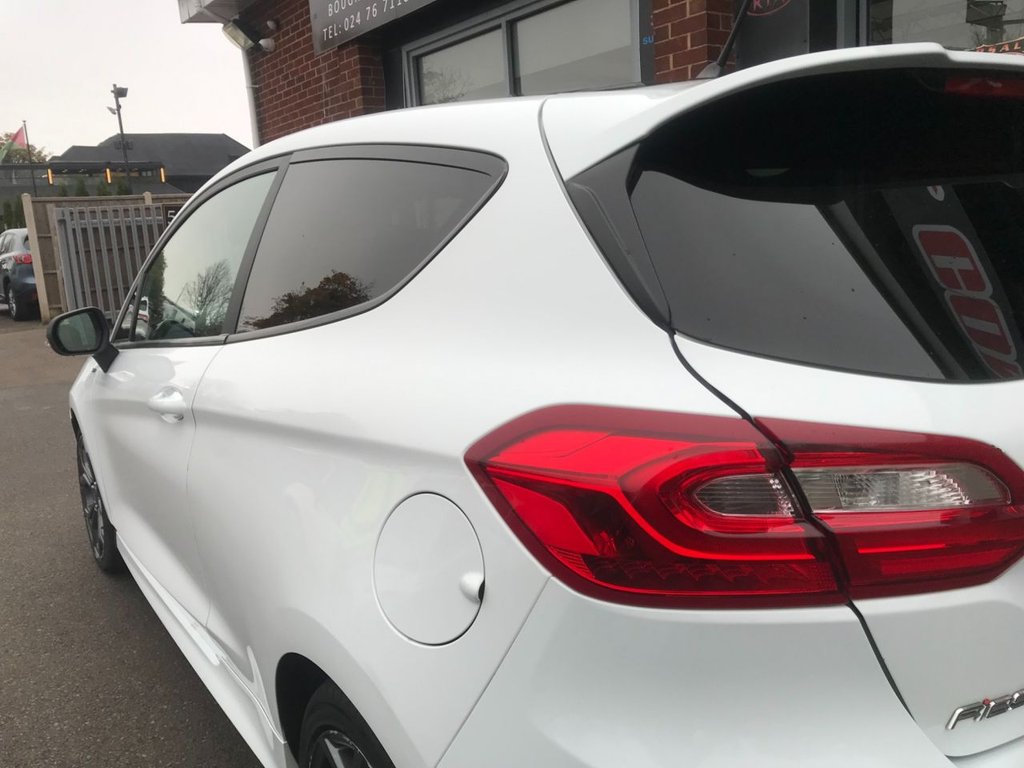 Used Ford Fiesta 2018 for sale - 76640557: Photo 9