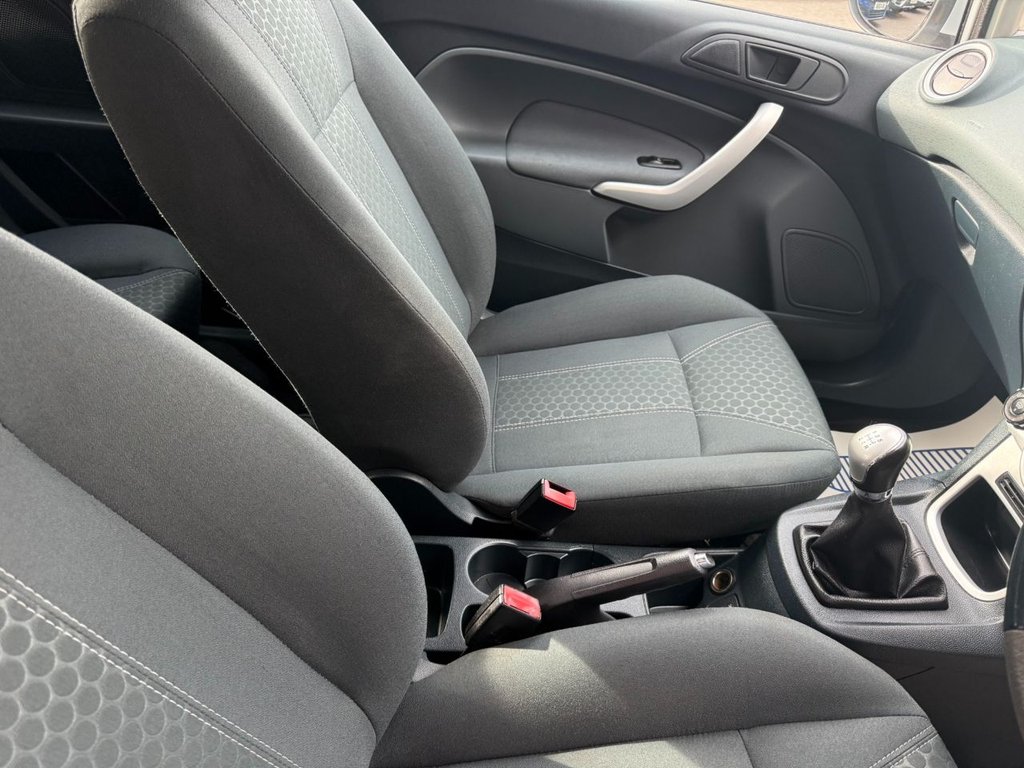 Used Ford Fiesta 2010 for sale - 76640548: Photo 14