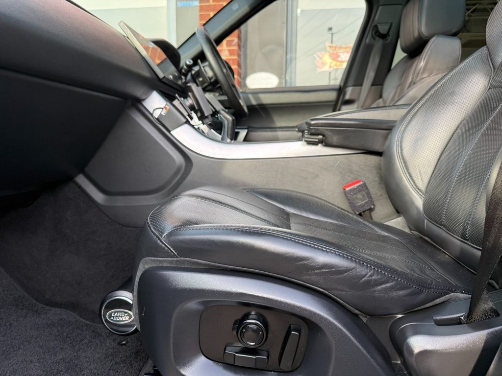 Used Land Rover Range Rover Sport 2015 for sale - 77967533: Photo 22