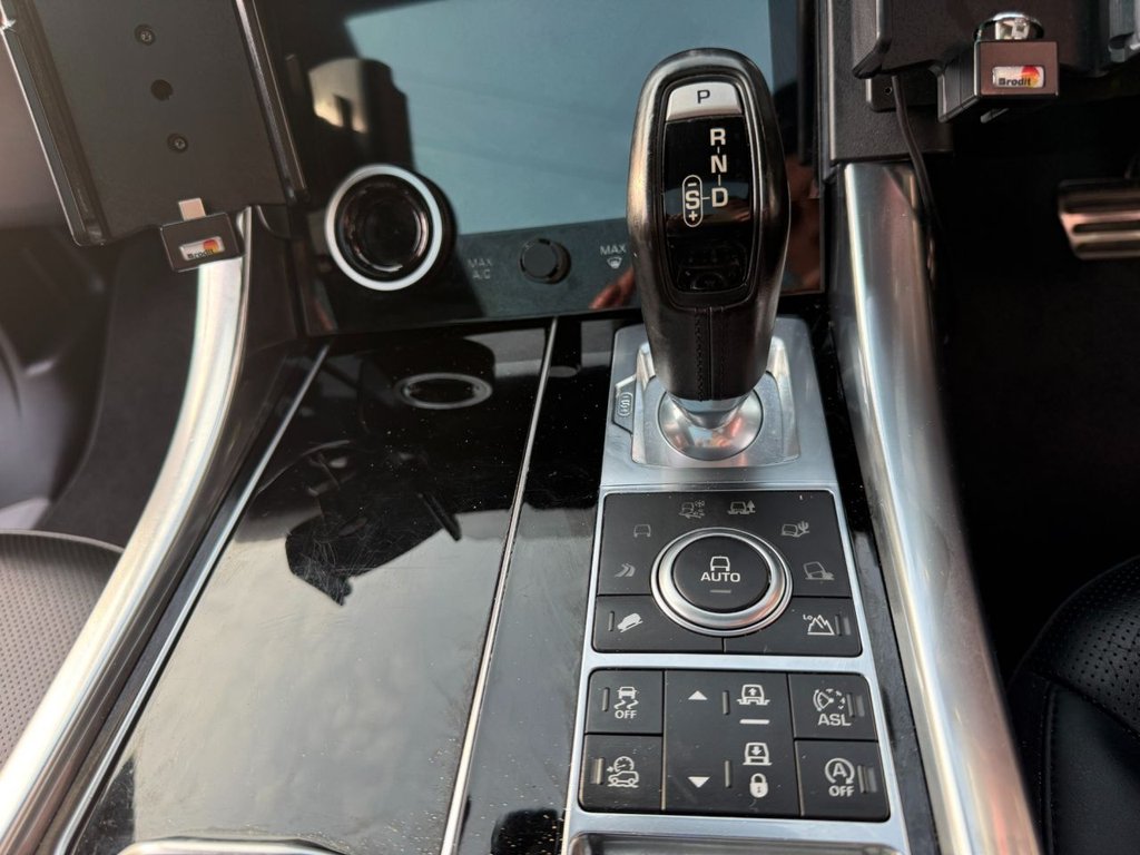 Used Land Rover Range Rover Sport 2015 for sale - 77967533: Photo 32