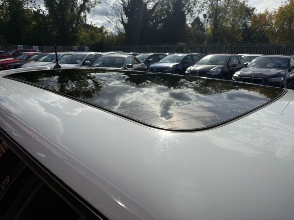 Used MINI Hatch 2010 for sale - 77275795: Photo 31