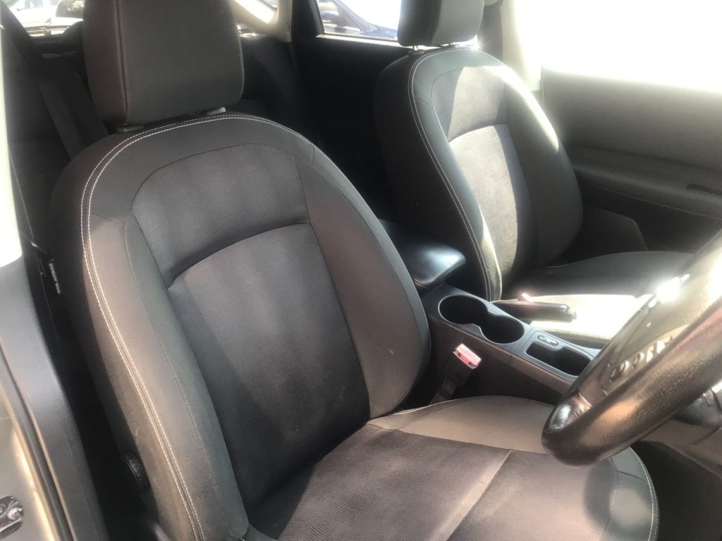 Used Nissan Qashqai 2012 for sale - 77748395: Photo 13
