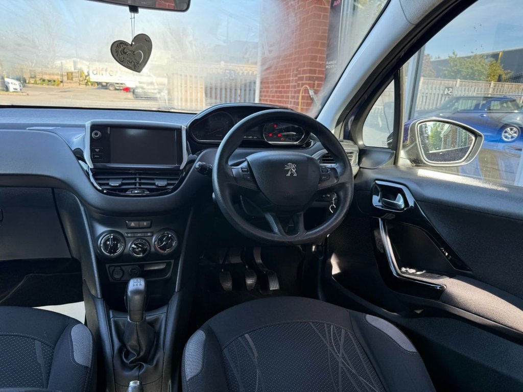 Used Peugeot 208 2013 for sale - 76068711: Photo 21
