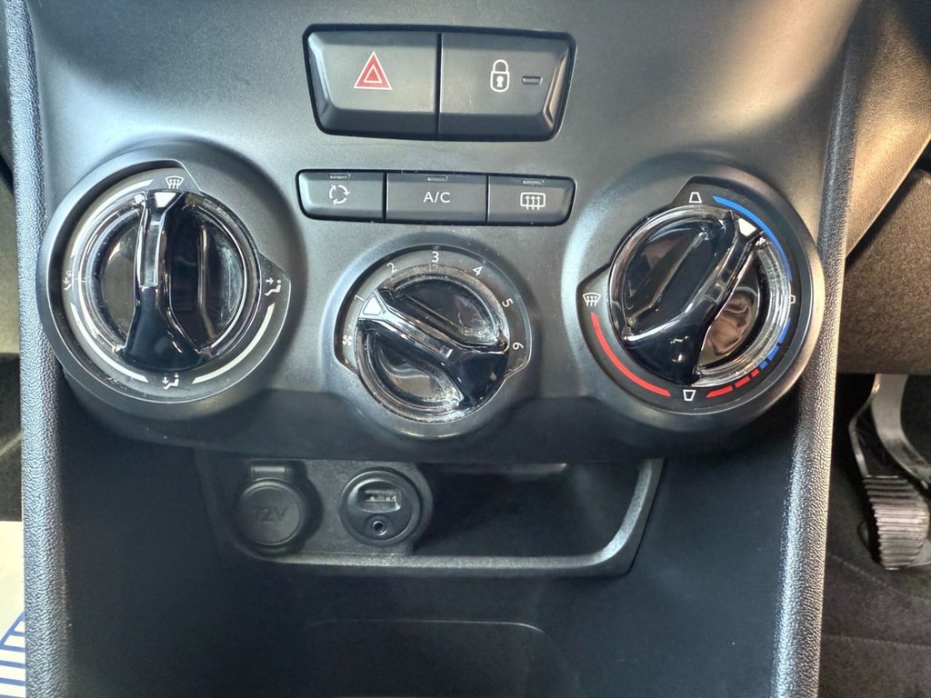 Used Peugeot 208 2013 for sale - 76068711: Photo 25