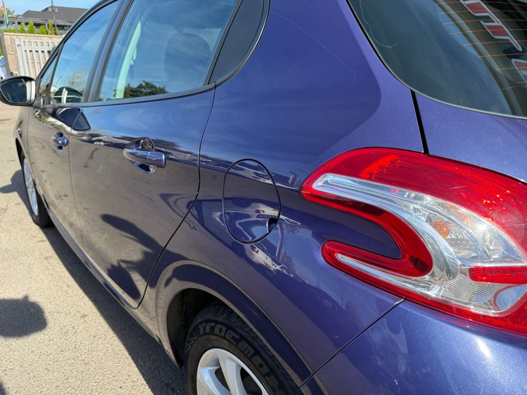 Used Peugeot 208 2013 for sale - 76068711: Photo 8