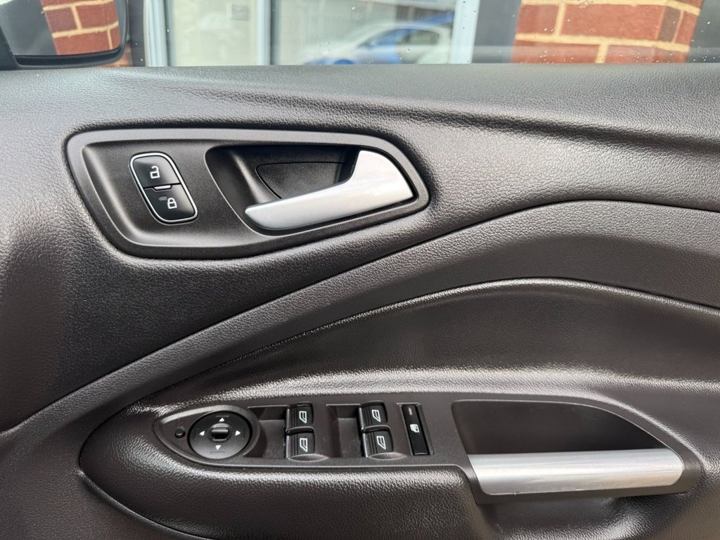 Used Ford Kuga 2018 for sale - 76698553: Photo 28