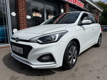 Used Hyundai i20 2019 for sale - 79300856: Photo