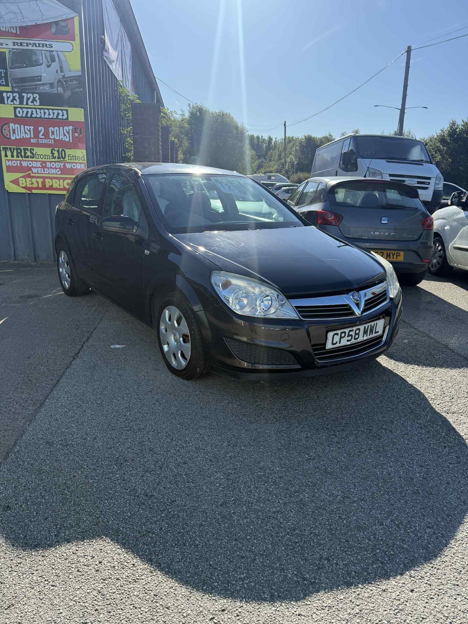 Used Vauxhall Astra 2009 for sale - 76344024: Photo 2