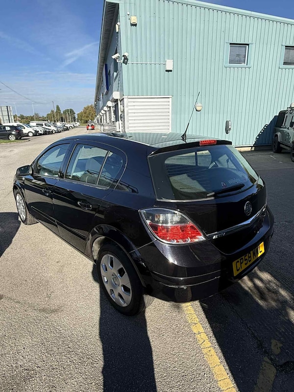 Used Vauxhall Astra 2009 for sale - 76344024: Photo 4