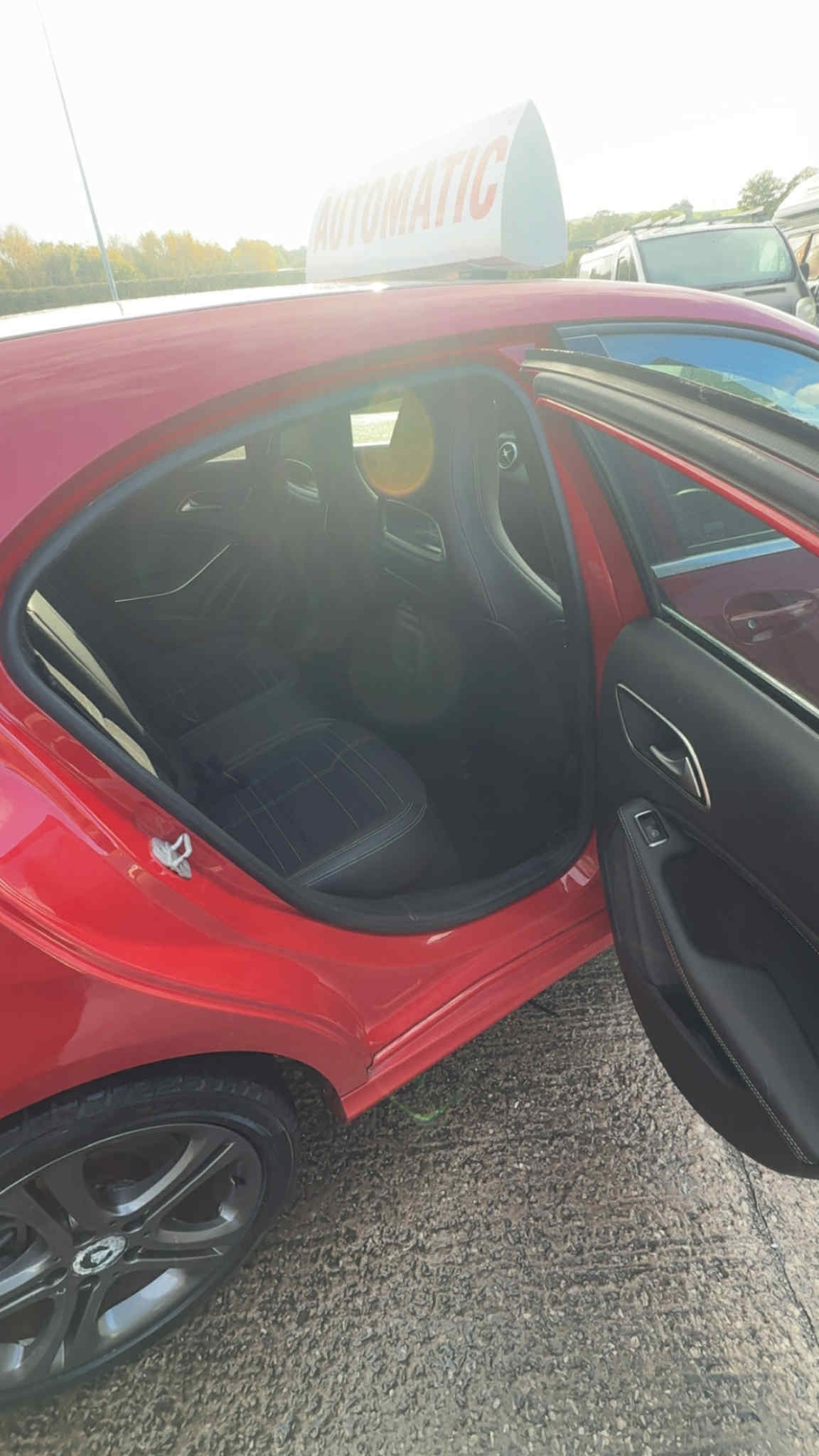 Used Mercedes-Benz A-Class 2014 for sale - 76343948: Photo 6