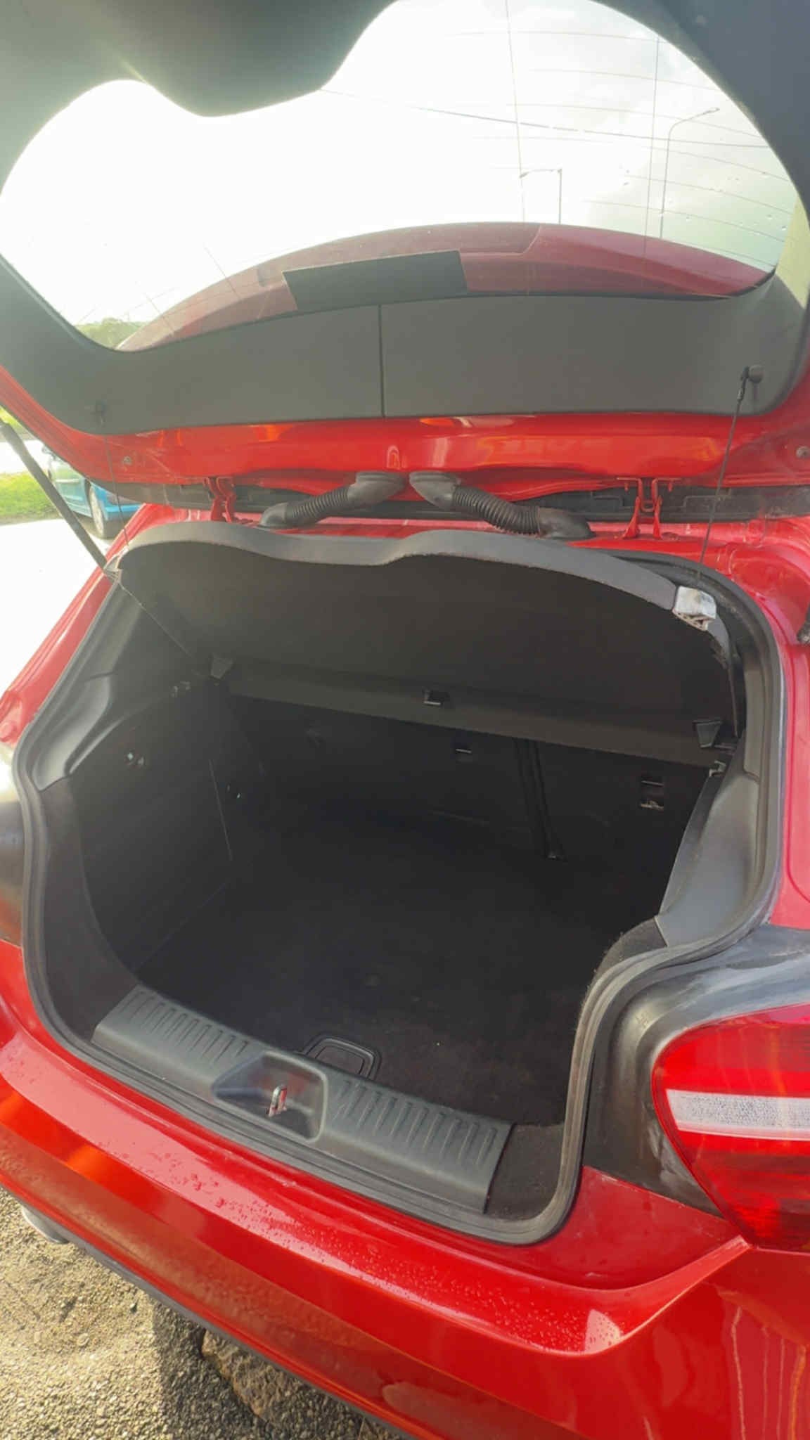 Used Mercedes-Benz A-Class 2014 for sale - 76343948: Photo 8