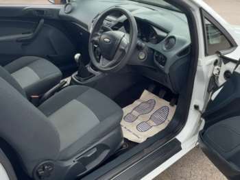 Used Ford Fiesta 2010 for sale - 75056408: Photo