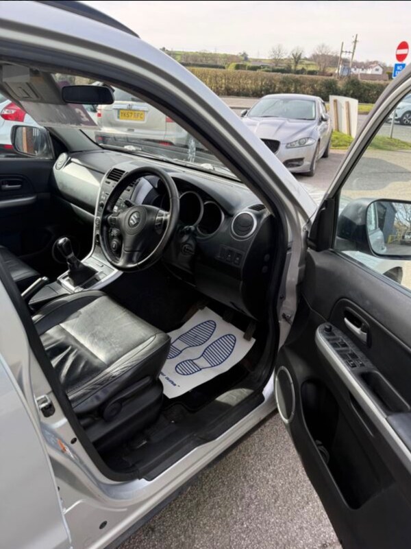 Used Suzuki Grand Vitara 2013 for sale - 74705441: Photo 4