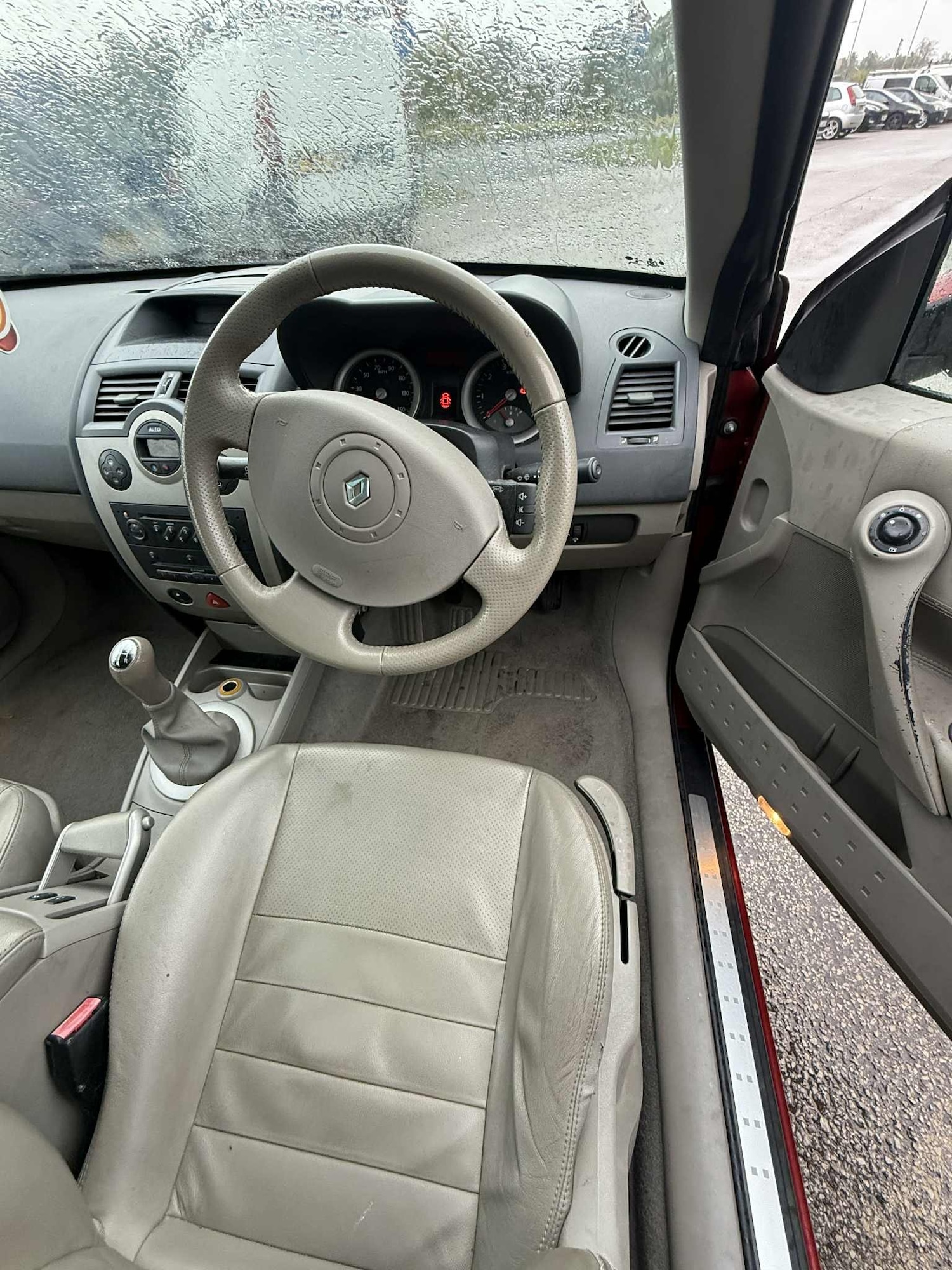 Used Renault Megane 2004 for sale - 76344184: Photo 8