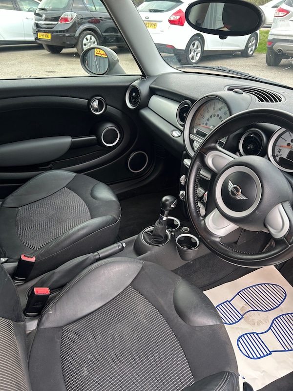 Used MINI Hatch 2009 for sale - 75118170: Photo 4