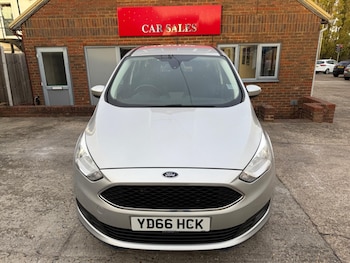 Used Ford Grand C-Max 2016 for sale - 76469136: Photo