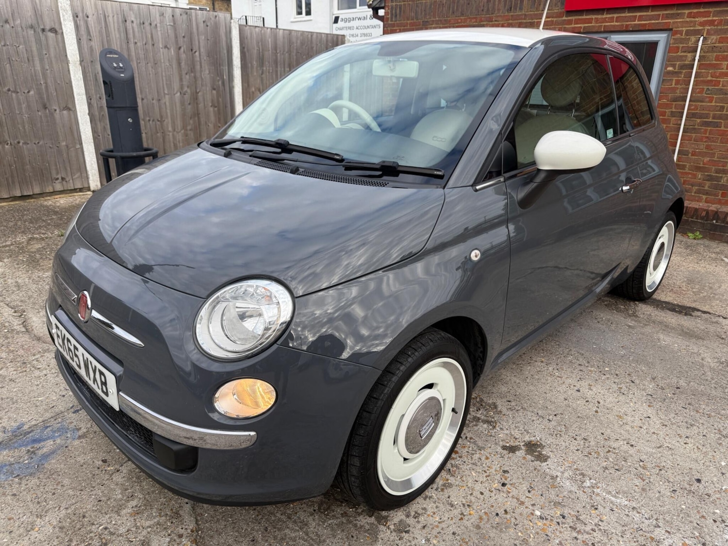 Used Fiat 500 2015 for sale - 76346869: Photo 3