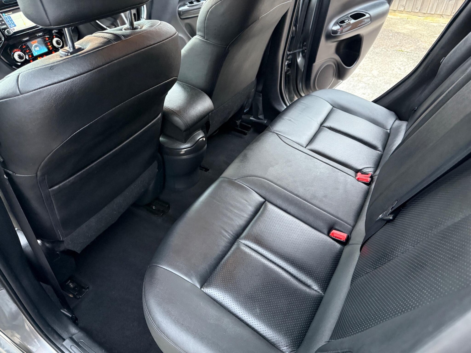 Used Nissan Juke 2016 for sale - 76569332: Photo 24