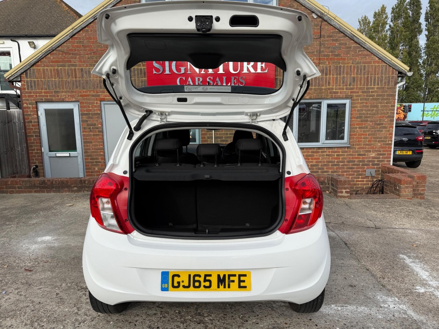 Used Vauxhall Viva 2015 for sale - 76292860: Photo 22