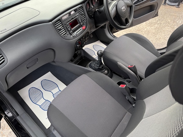 Used Kia Rio 2010 for sale - 76082409: Photo 13