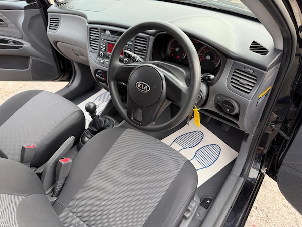 Used Kia Rio 2010 for sale - 76082409: Photo 5