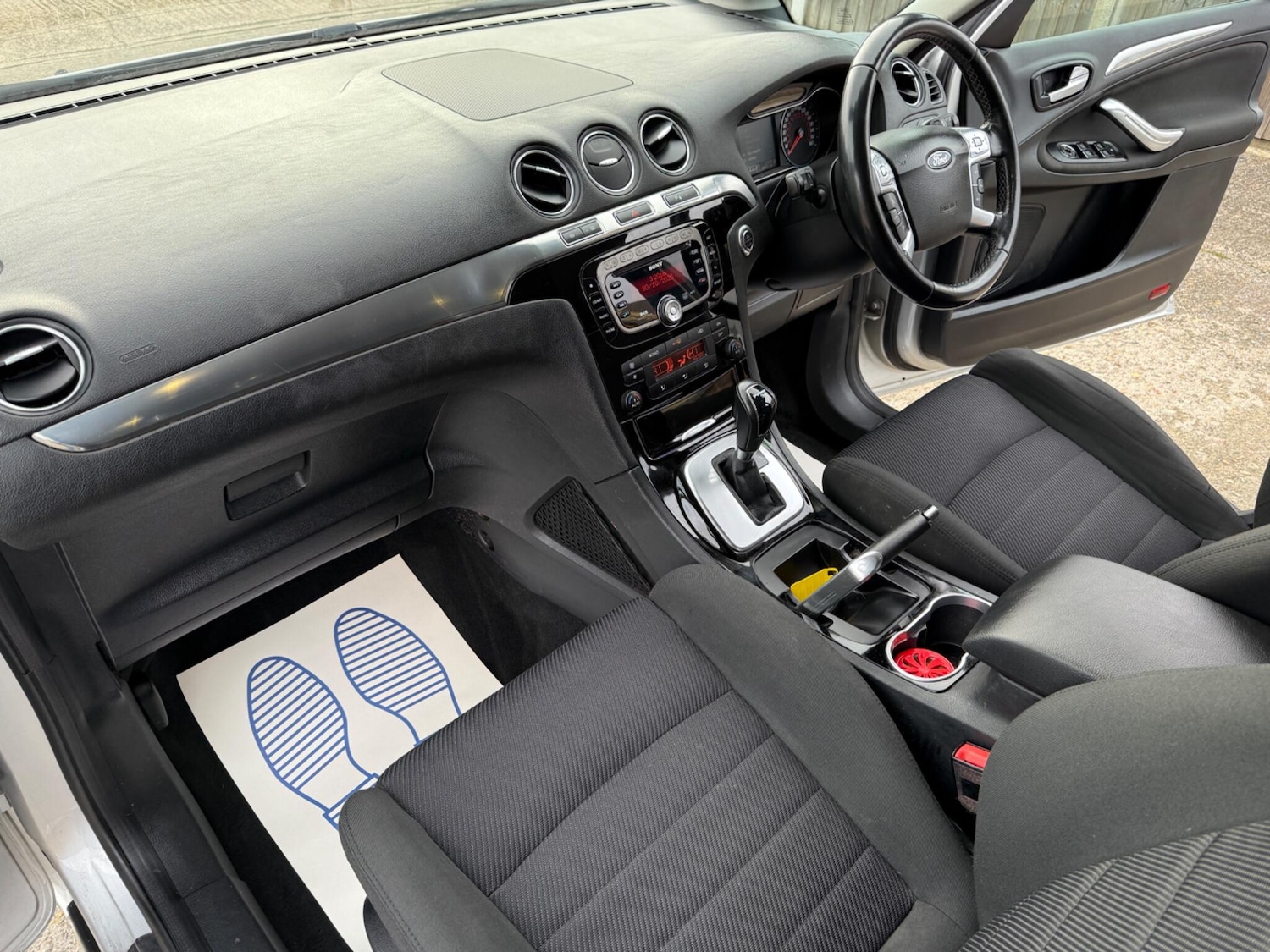 Used Ford S-Max 2014 for sale - 76416563: Photo 13