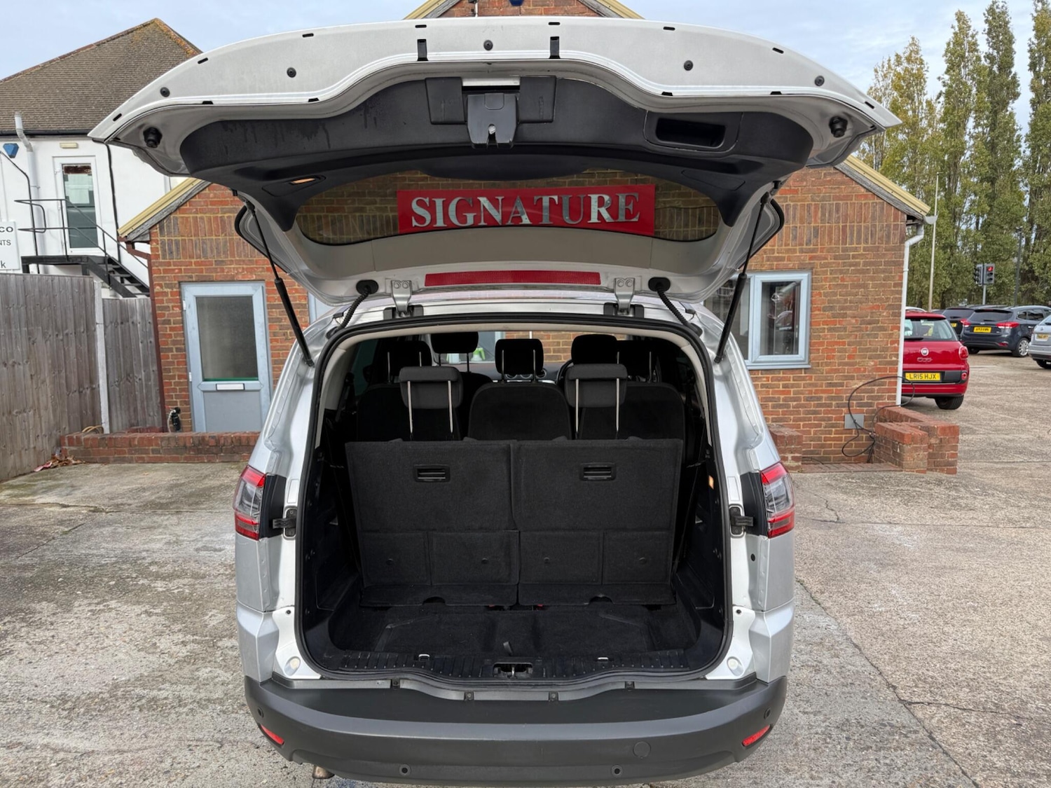 Used Ford S-Max 2014 for sale - 76416563: Photo 23