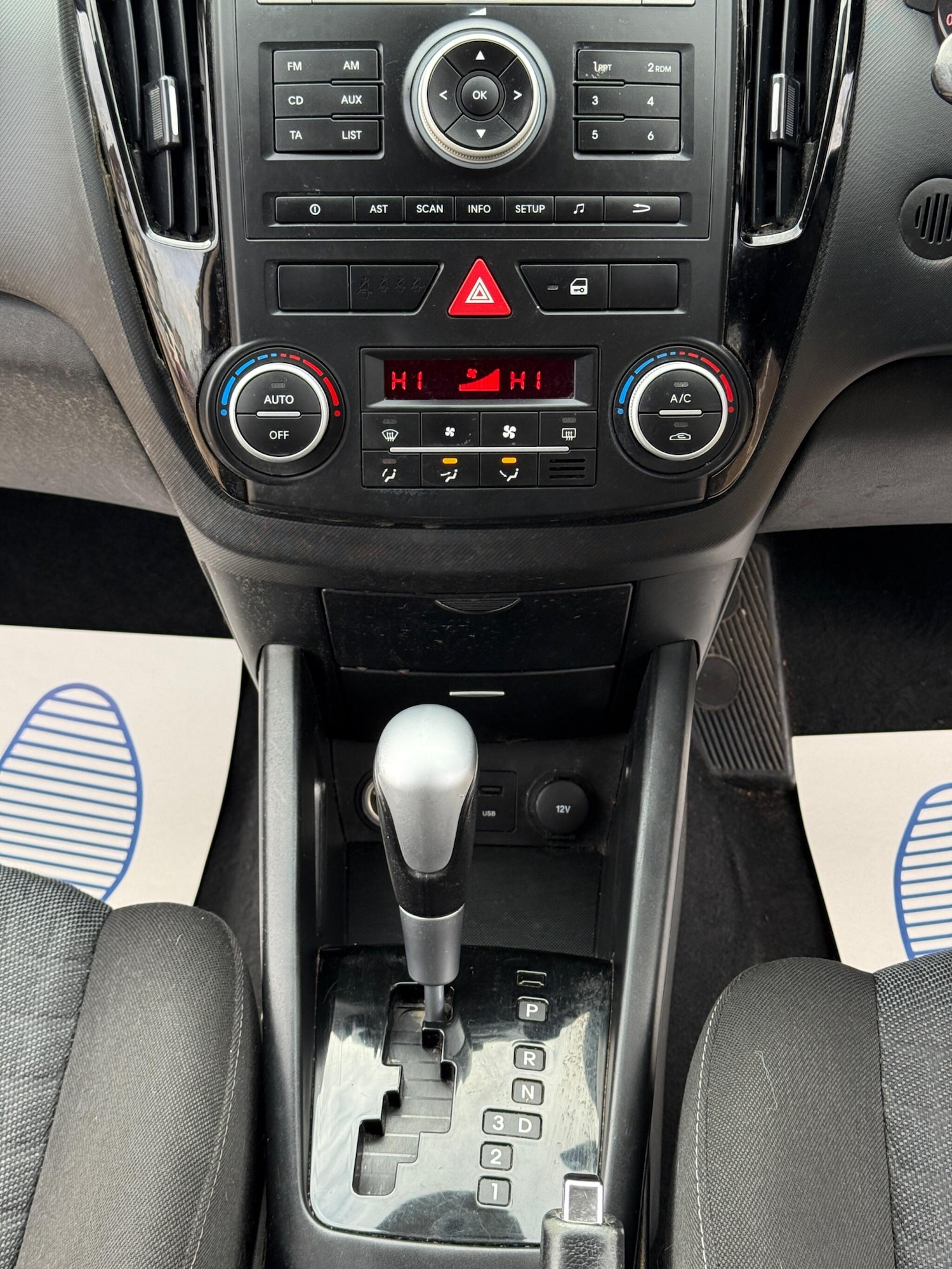 Used Kia Ceed 2011 for sale - 76480773: Photo 15