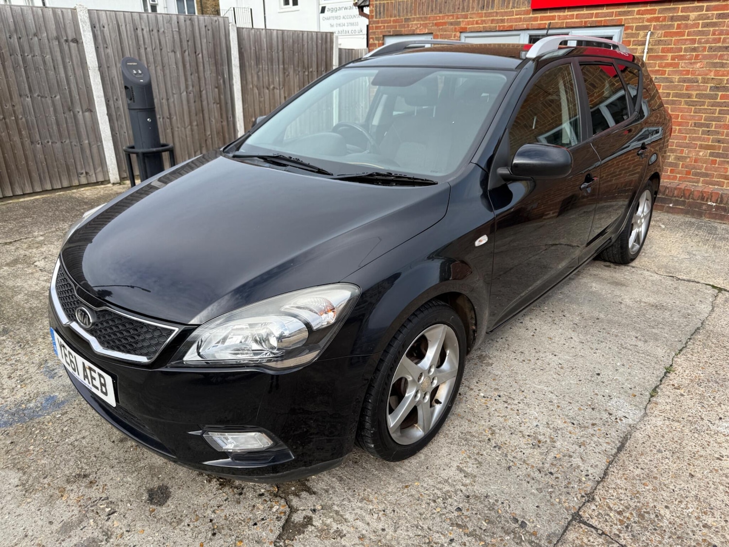 Used Kia Ceed 2011 for sale - 76480773: Photo 3