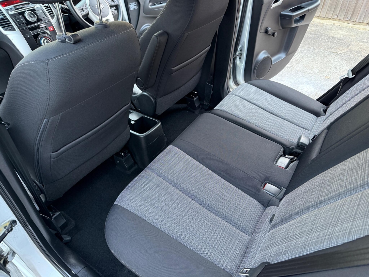 Used Kia Venga 2010 for sale - 76273693: Photo 20
