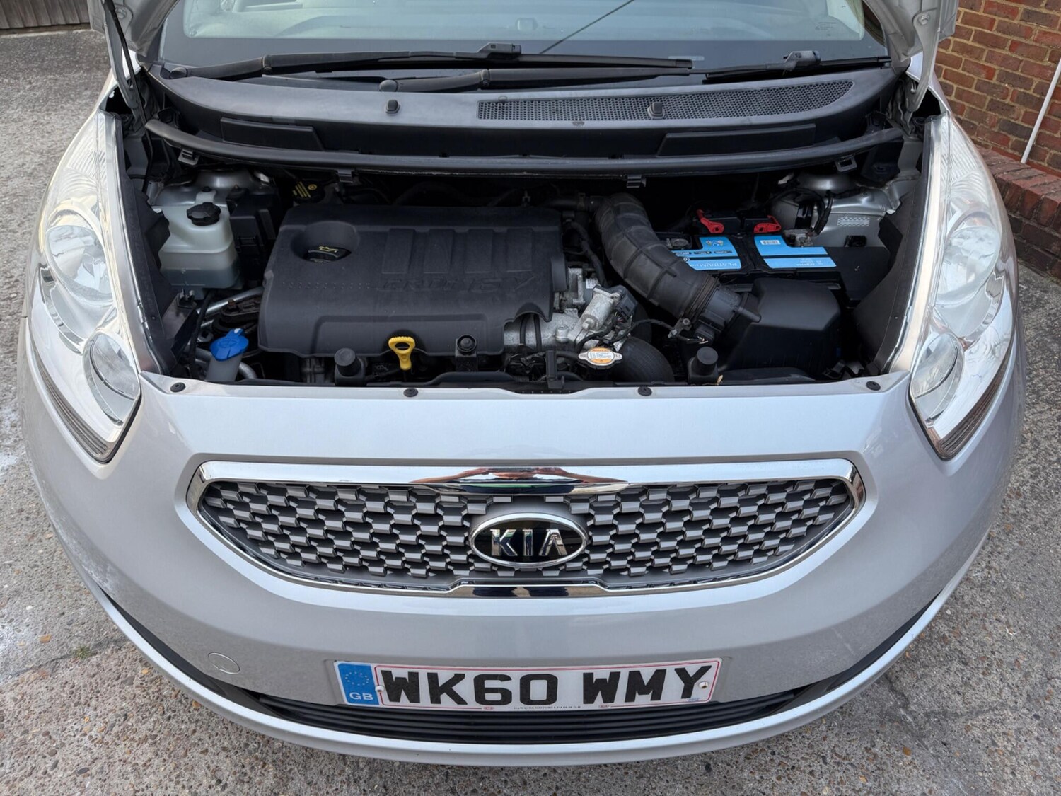 Used Kia Venga 2010 for sale - 76273693: Photo 26
