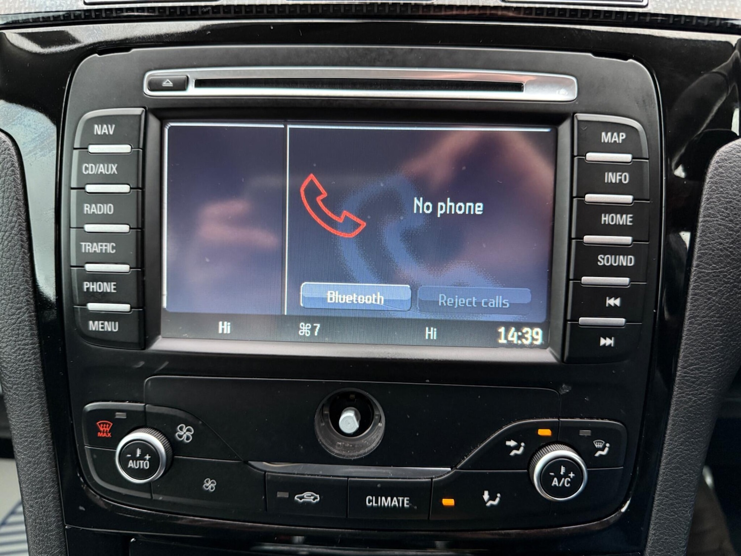 Used Ford S-Max 2014 for sale - 76685522: Photo 17