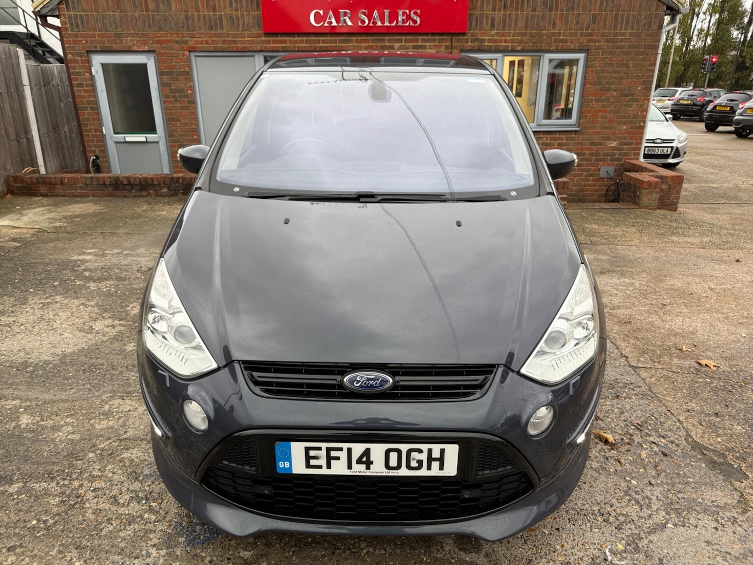 Used Ford S-Max 2014 for sale - 76685522: Photo 2