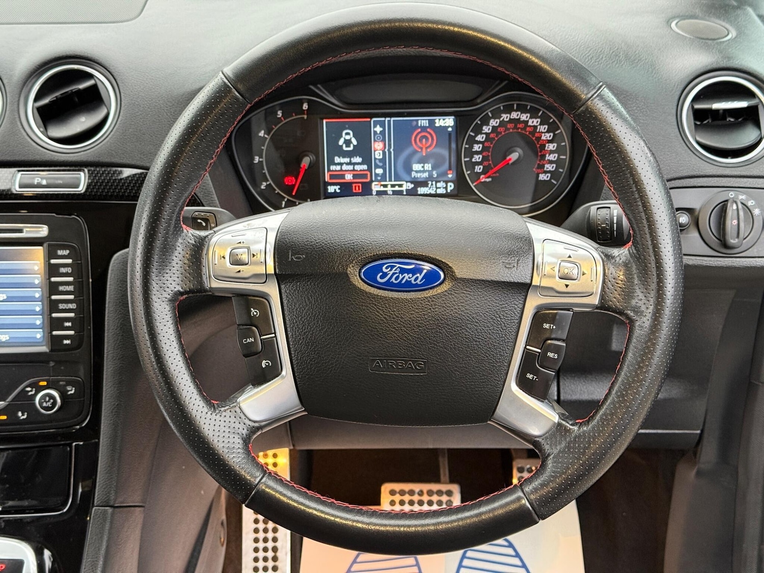 Used Ford S-Max 2014 for sale - 76685522: Photo 21