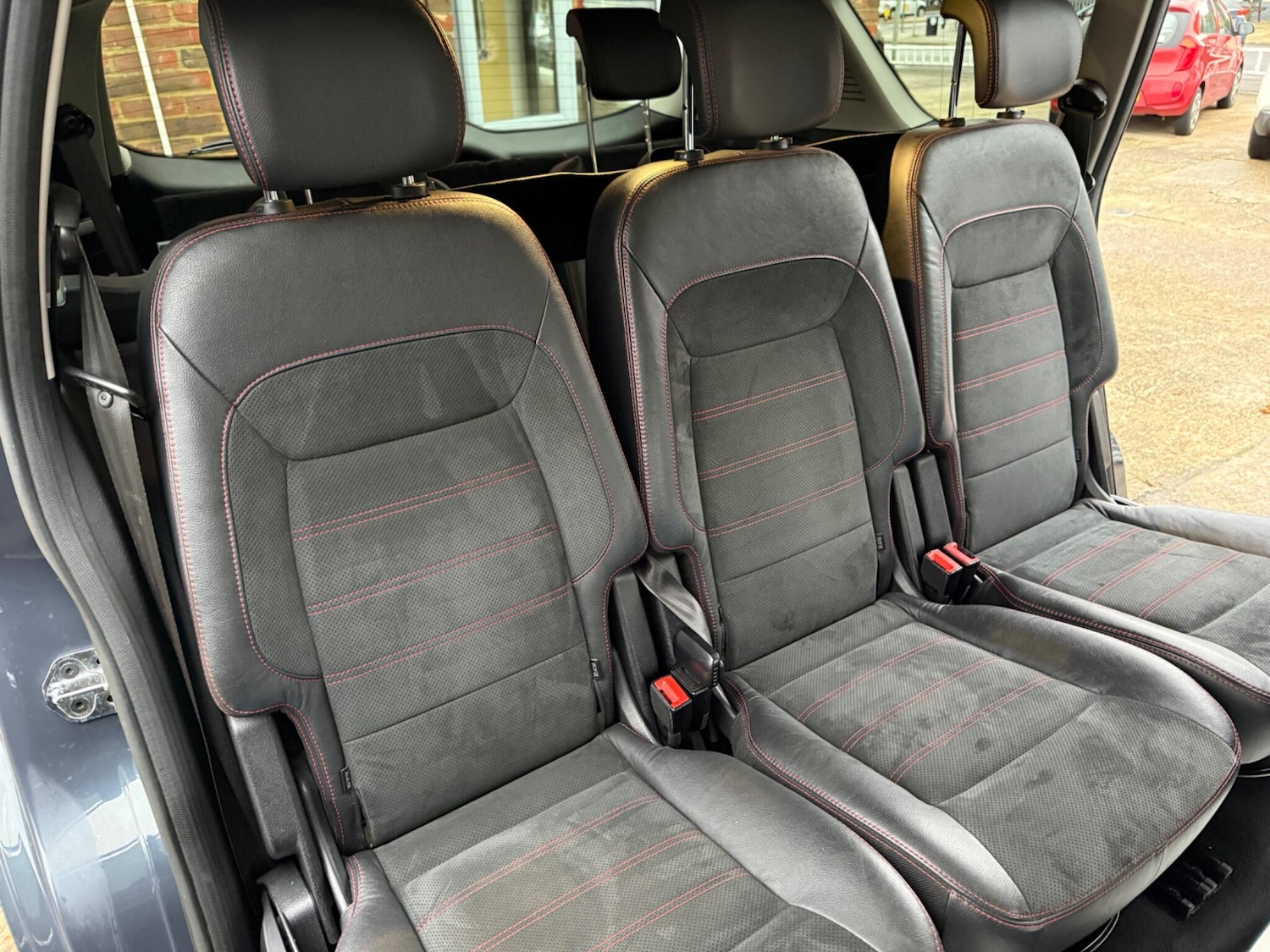 Used Ford S-Max 2014 for sale - 76685522: Photo 23