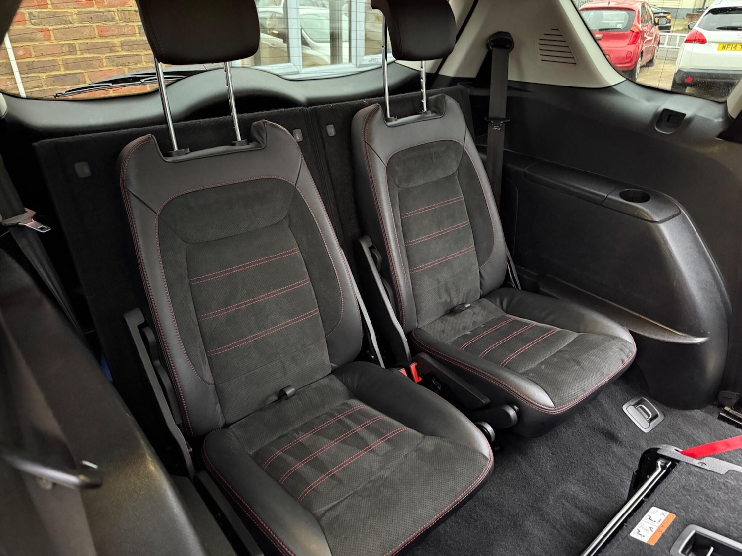 Used Ford S-Max 2014 for sale - 76685522: Photo 26